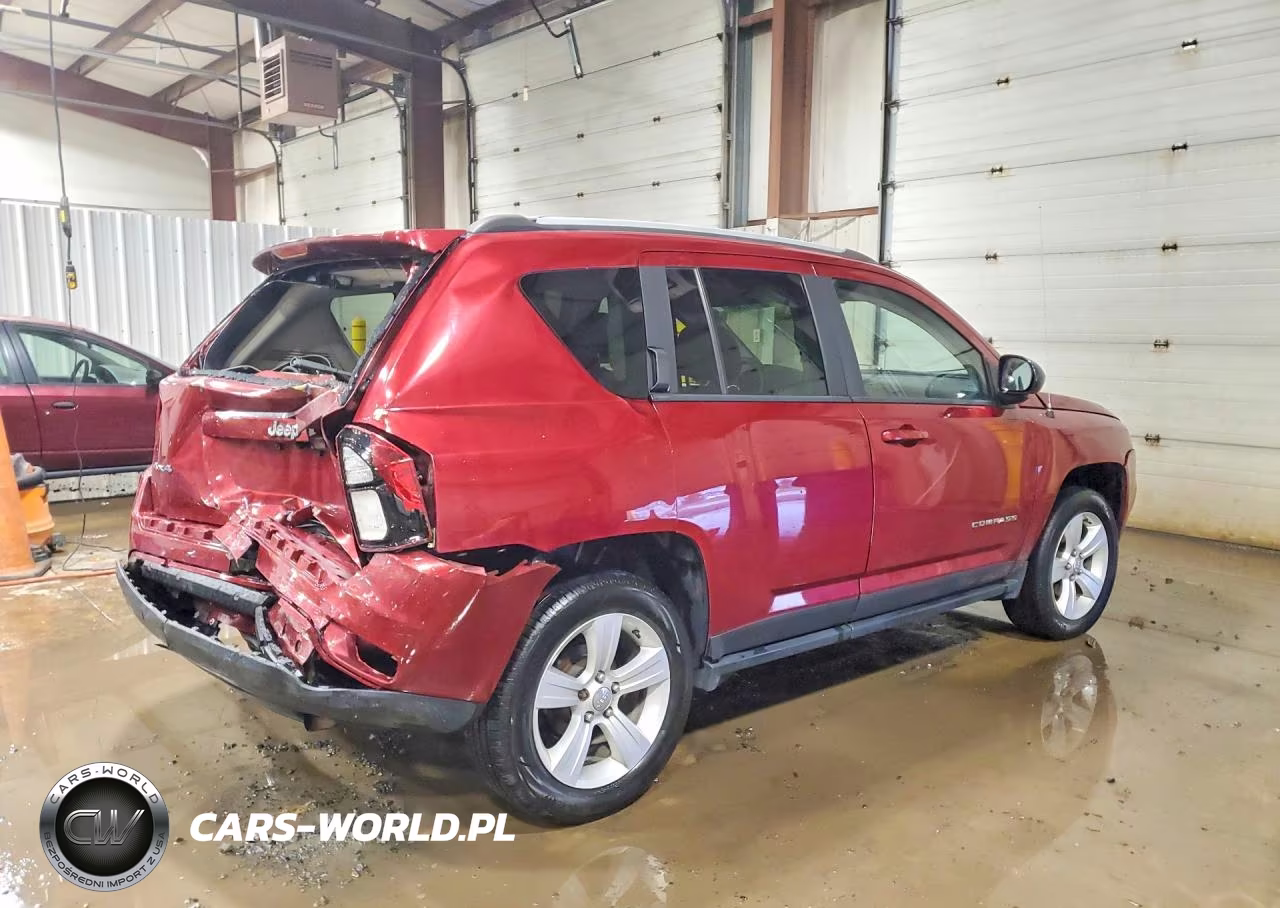 2015 Jeep Compass Sport VIN:1C4NJDBB0FD423445 - 3