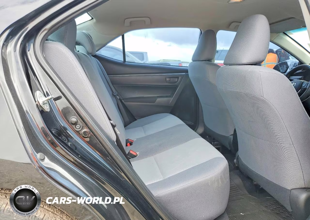 2015 Toyota Corolla L VIN:2T1BURHE8FC380558 - 10