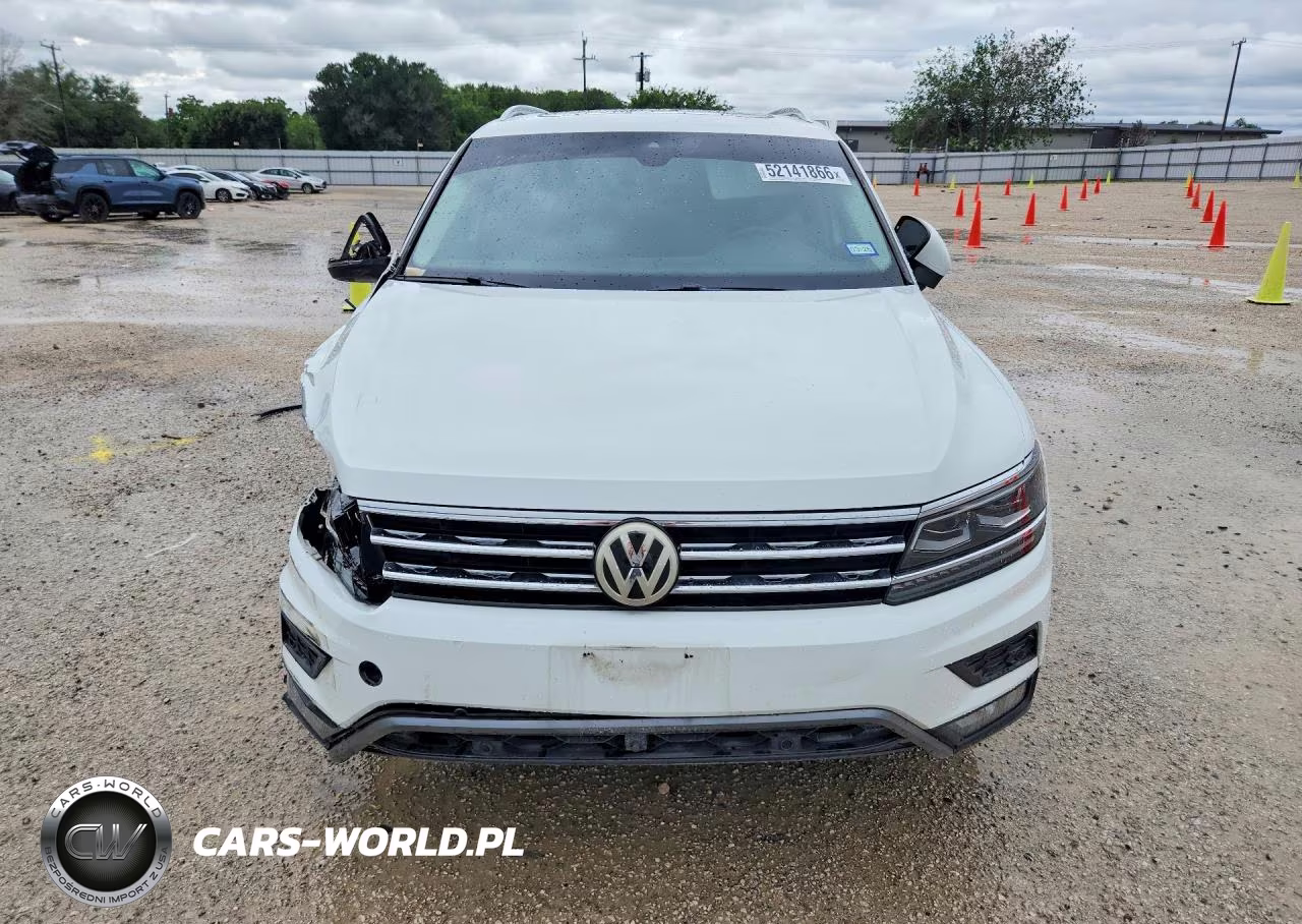 2018 Volkswagen Tiguan Sel Premium VIN:3VV4B7AXXJM179258 - 5