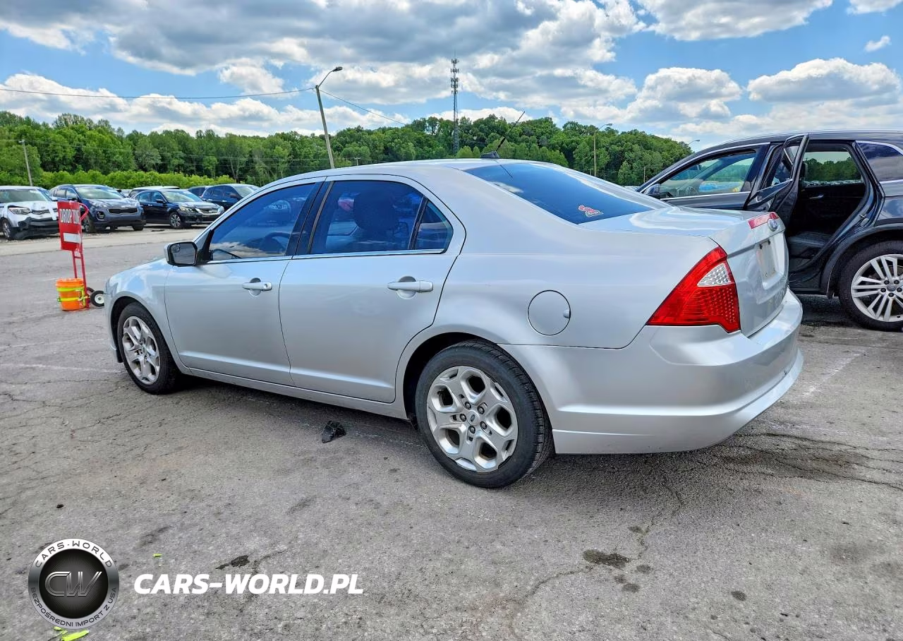 2011 Ford Fusion Se VIN:3FAHP0HA5BR123300 - 2