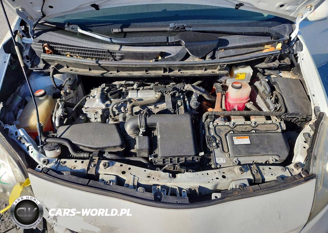 2015 Toyota Prius Two VIN:JTDKN3DU1F1966417 - 11