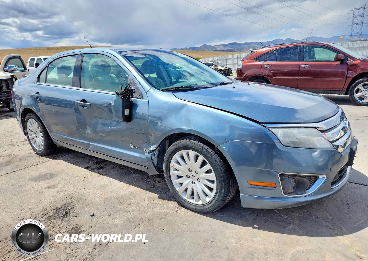 2012 Ford Fusion Hybrid VIN:3FADP0L39CR184691 - 4