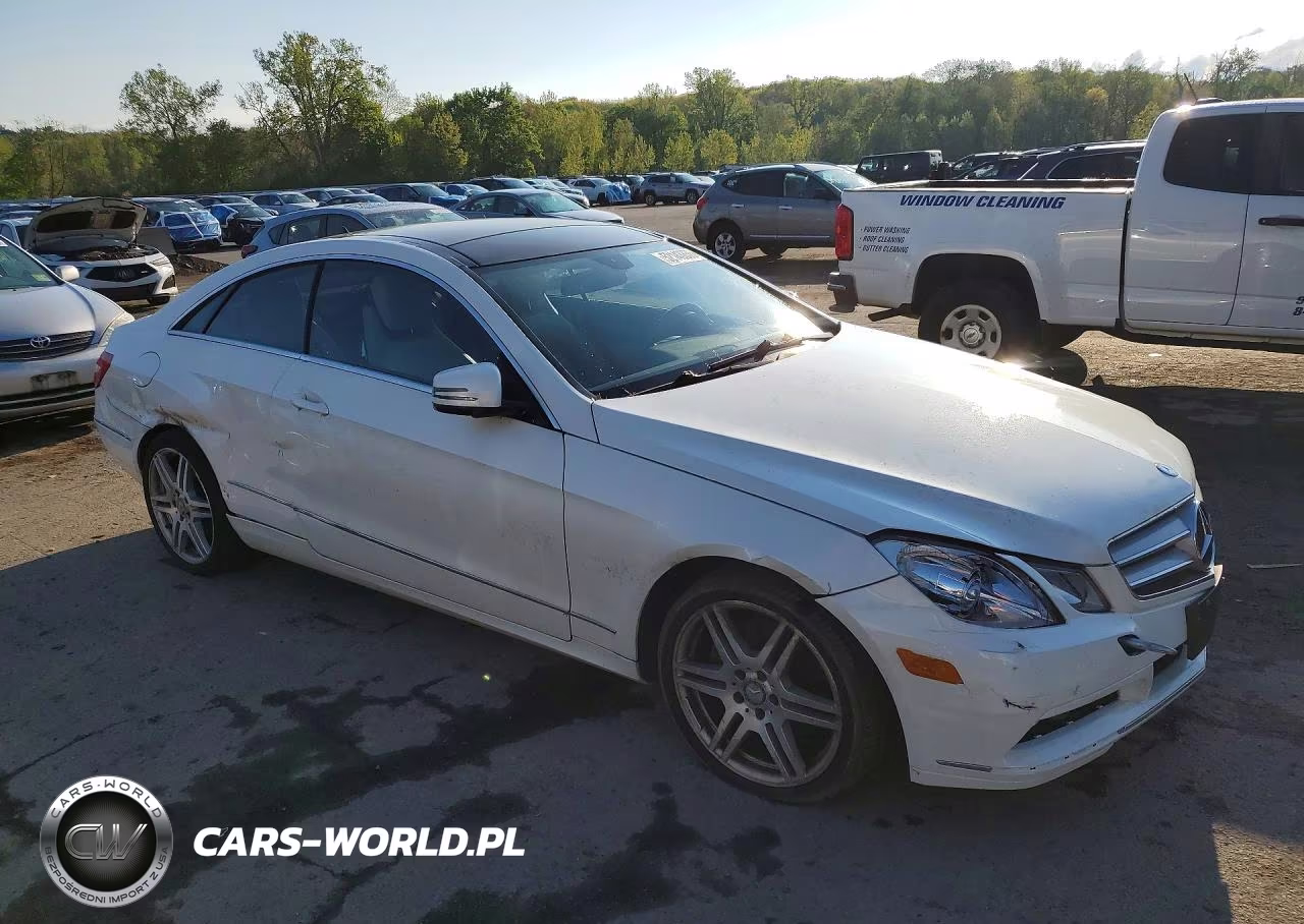 2010 Mercedes-Benz E 350 VIN:WDDKJ5GB0AF043784 - 4