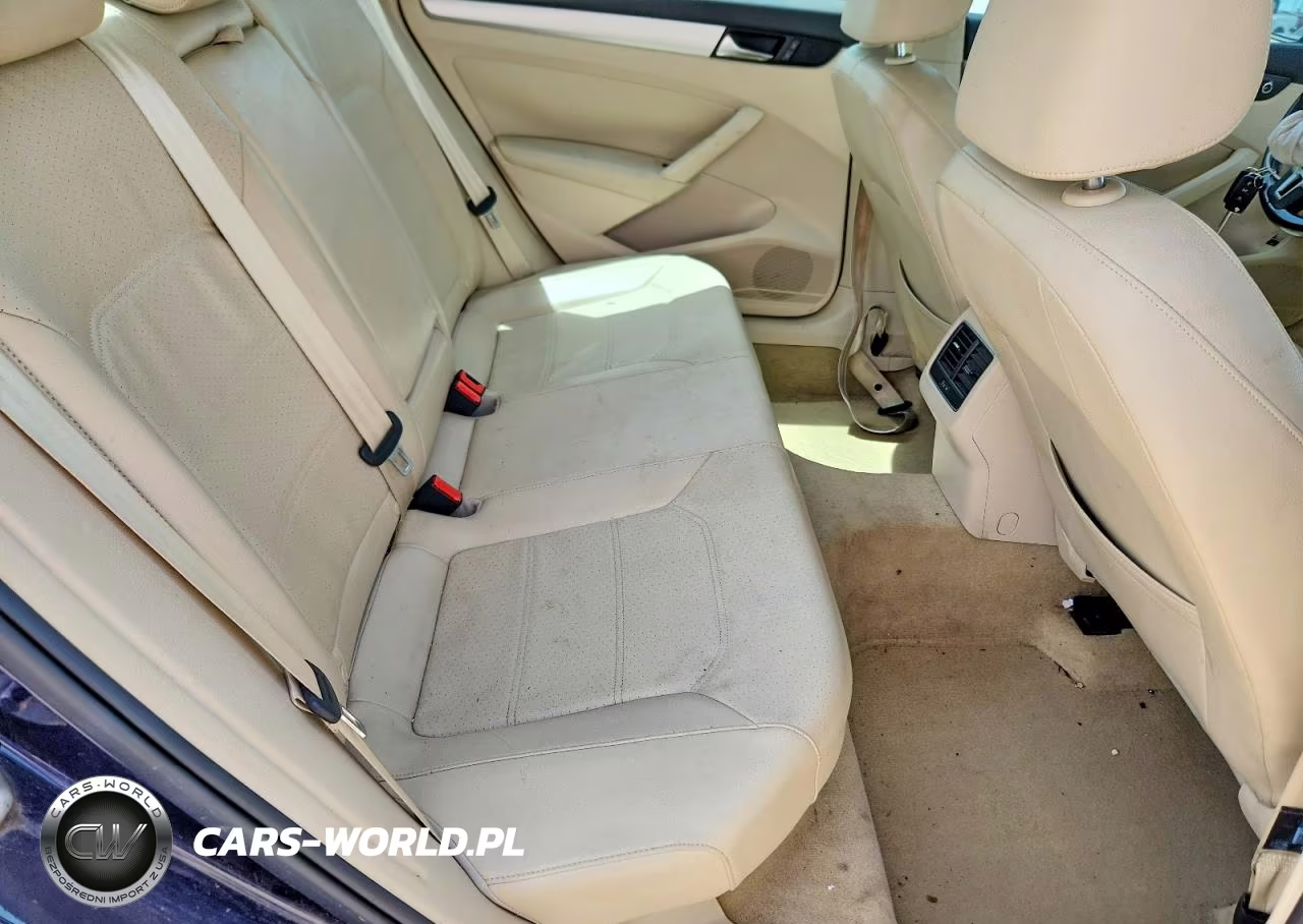 2013 Volkswagen Passat Se VIN:1VWBH7A32DC027060 - 10