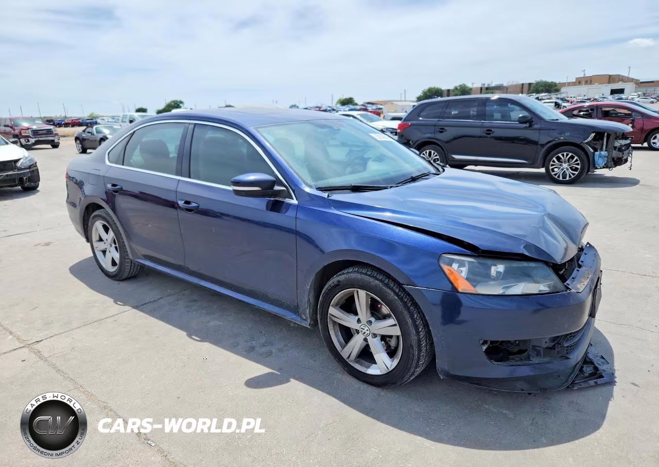 2013 Volkswagen Passat Se VIN:1VWBH7A32DC027060 - 4