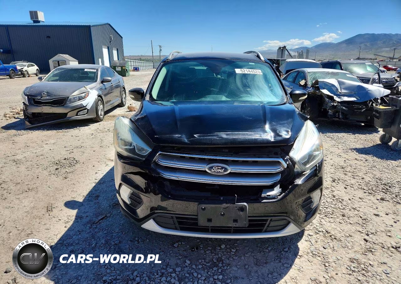 2017 Ford Escape Titanium VIN:1FMCU9JD9HUA26362 - 5