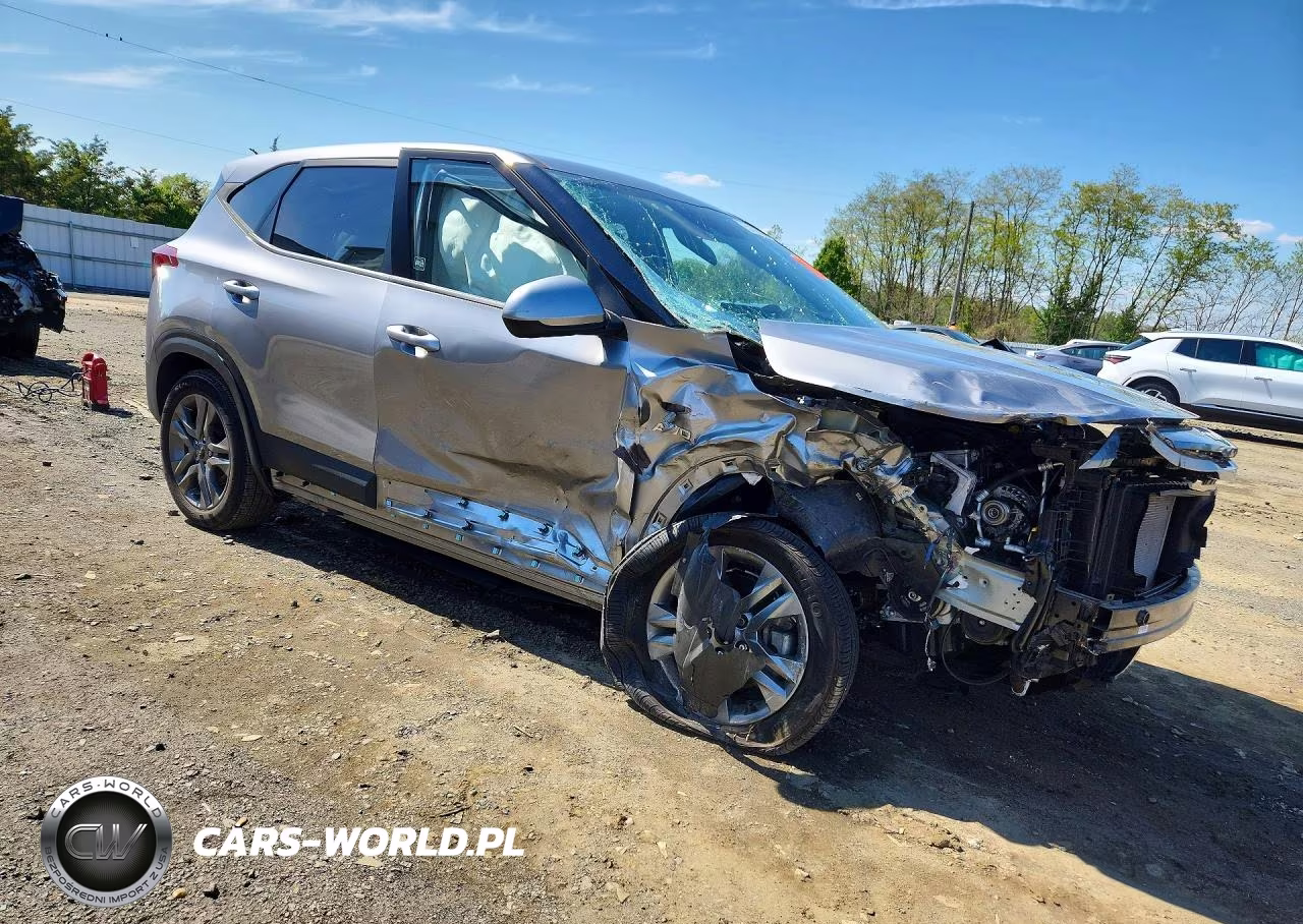 2022 Kia Seltos Lx VIN:KNDEPCAA3N7238613 - 4