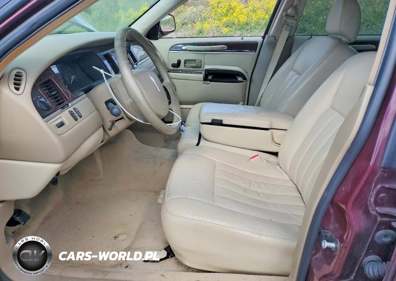 2006 Lincoln Town Car Signature VIN:1LNHM81W46Y647578 - 7
