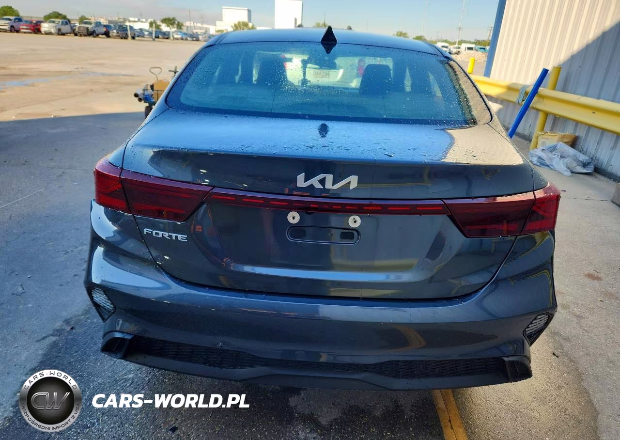 2024 Kia Forte Lxs VIN:3KPF24AD3RE796339 - 6
