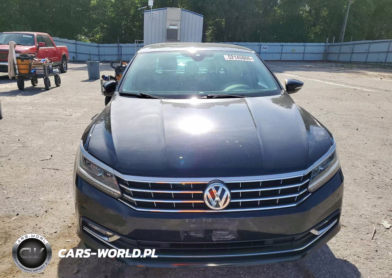 2017 Volkswagen Passat Sel Premium VIN:1VWCT7A37HC085500 - 5