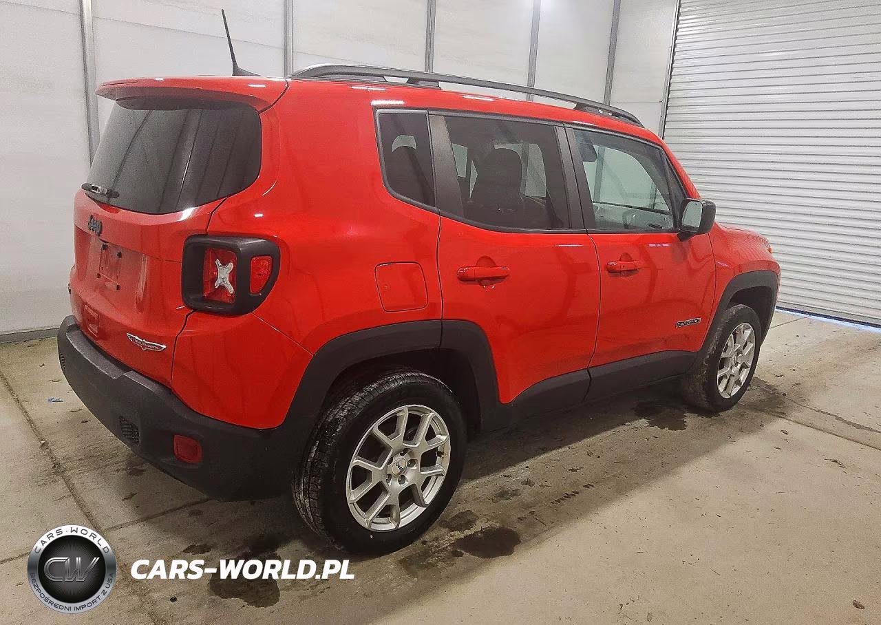 2022 Jeep Renegade Latitude VIN:ZACNJDB16NPN50575 - 3