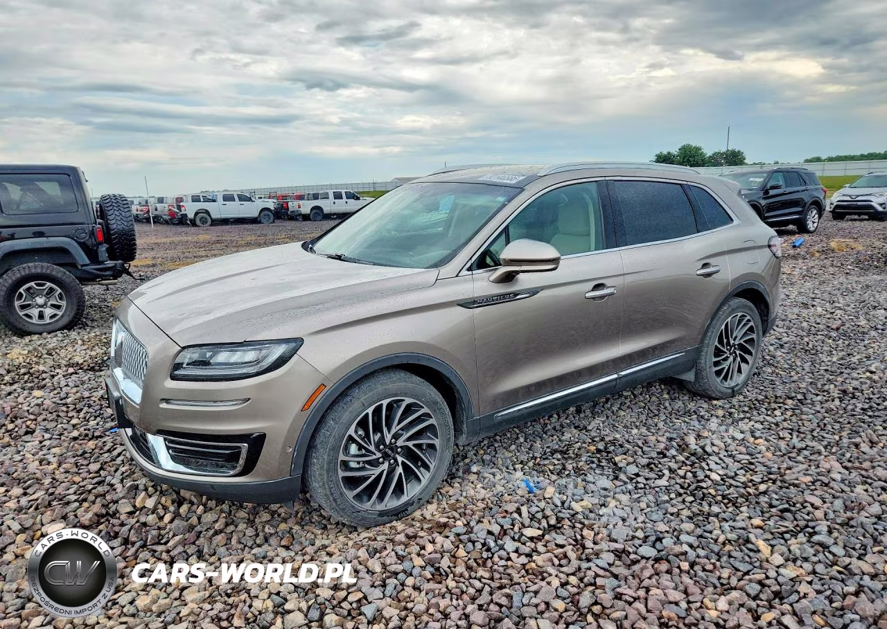 2019 Lincoln Nautilus Reserve
