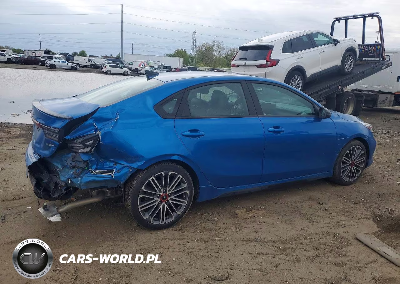 2023 Kia Forte Gt VIN:3KPF44ACXPE565338 - 3