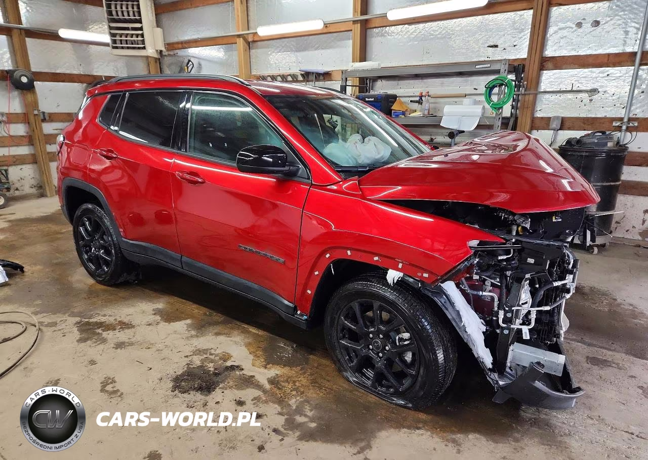 2026 Jeep Compass Latitude VIN:3C4NJDBN7TT209729 - 4