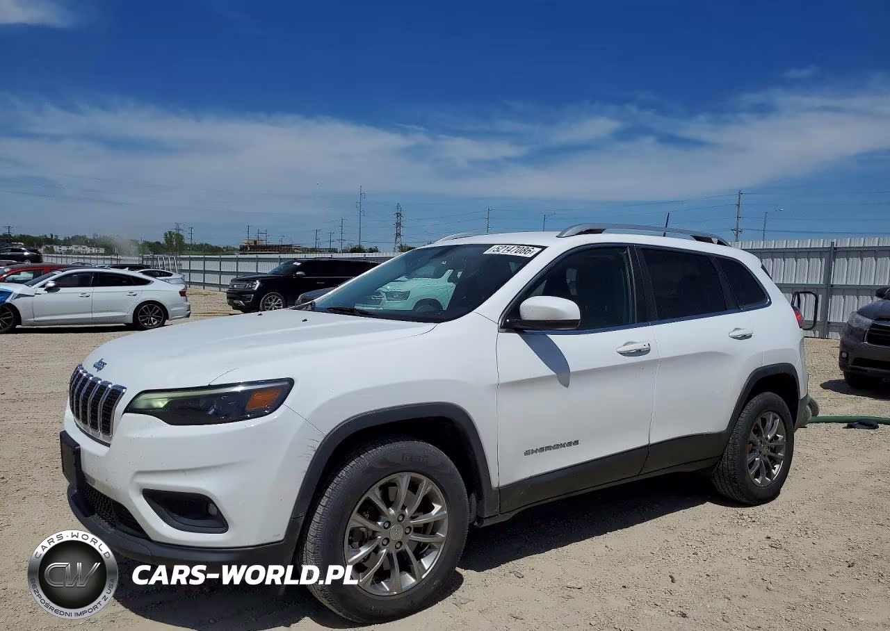 2019 Jeep Cherokee Latitude Plus – zdjęcie 1 z 13