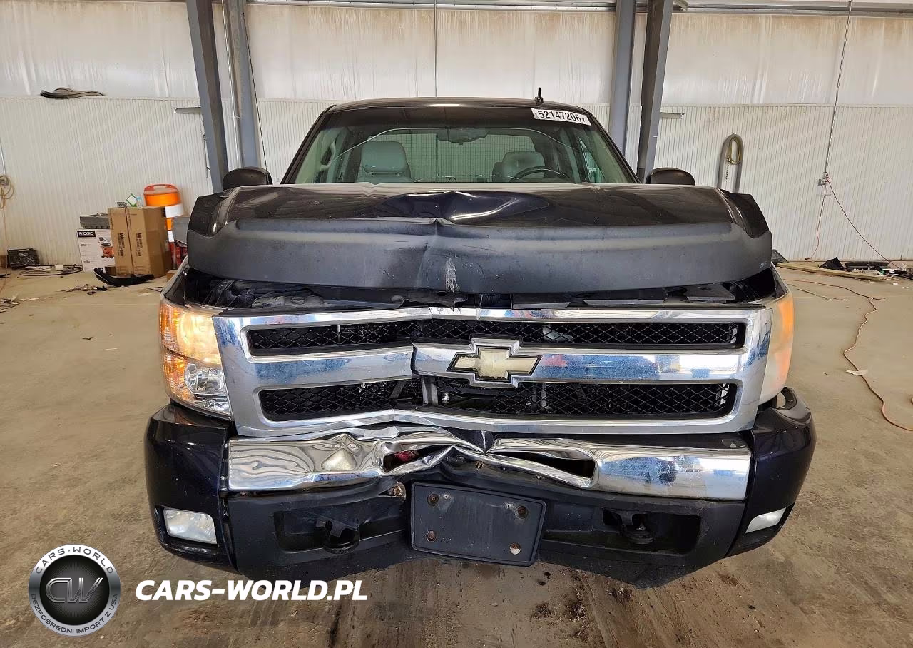 2011 Chev 1500 Silverado VIN:1GCRKSE37BZ269465 - 5