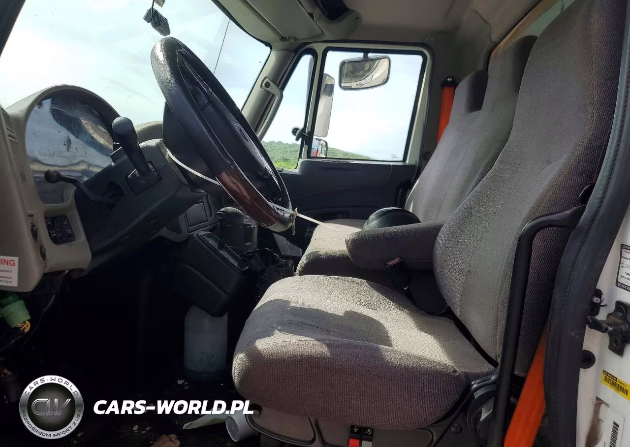 2018 International 4300 Box Truck VIN:1HTMMMML4JH538661 - 7