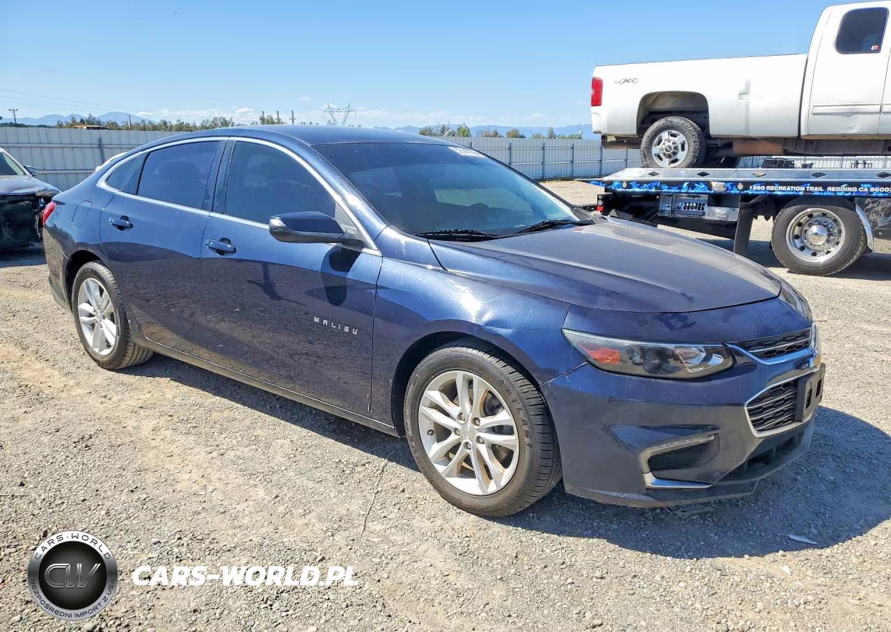 2016 Chevrolet Malibu Lt VIN:1G1ZE5ST5GF205326 - 4