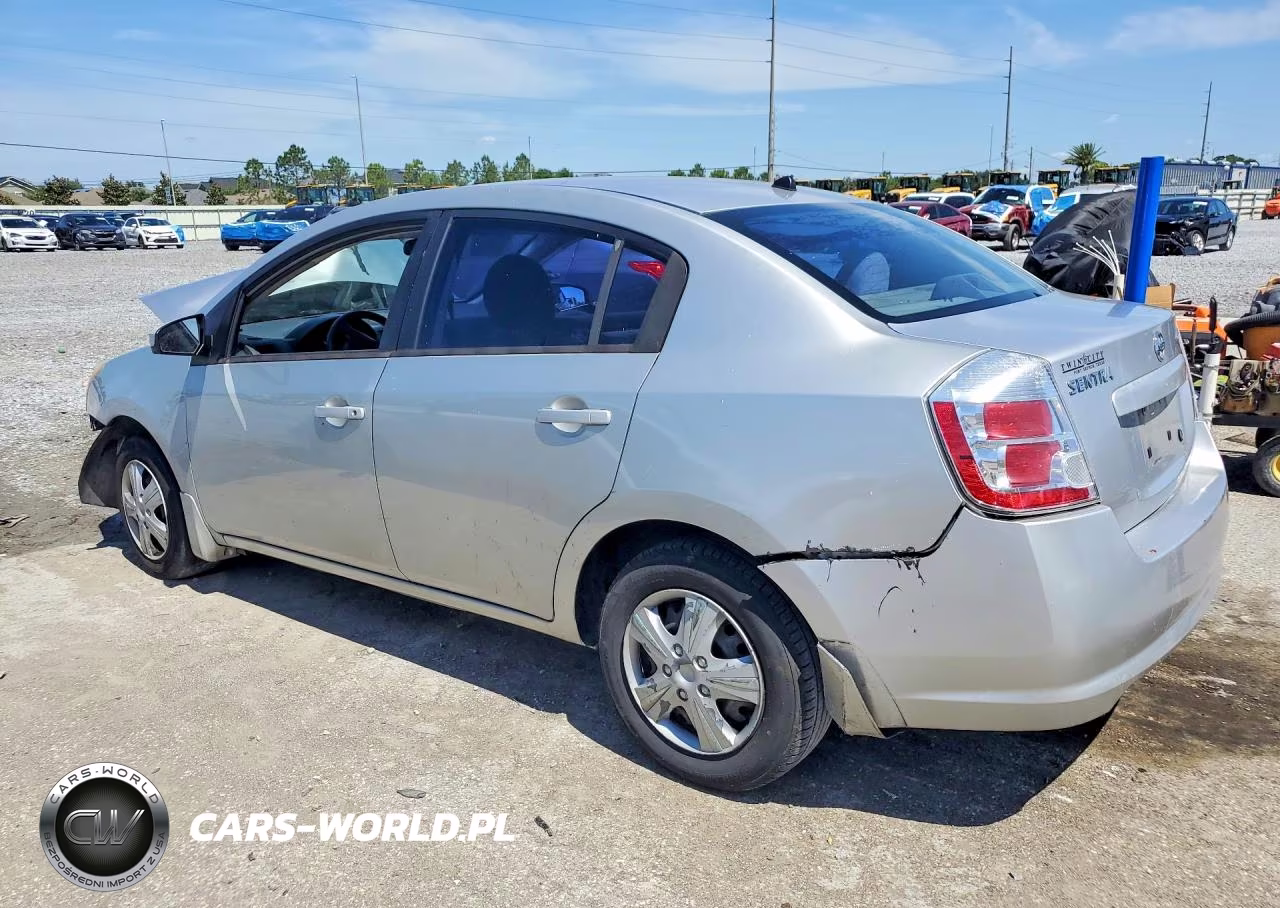 2009 Nissan Sentra 2.0 VIN:3N1AB61E39L607136 - 2