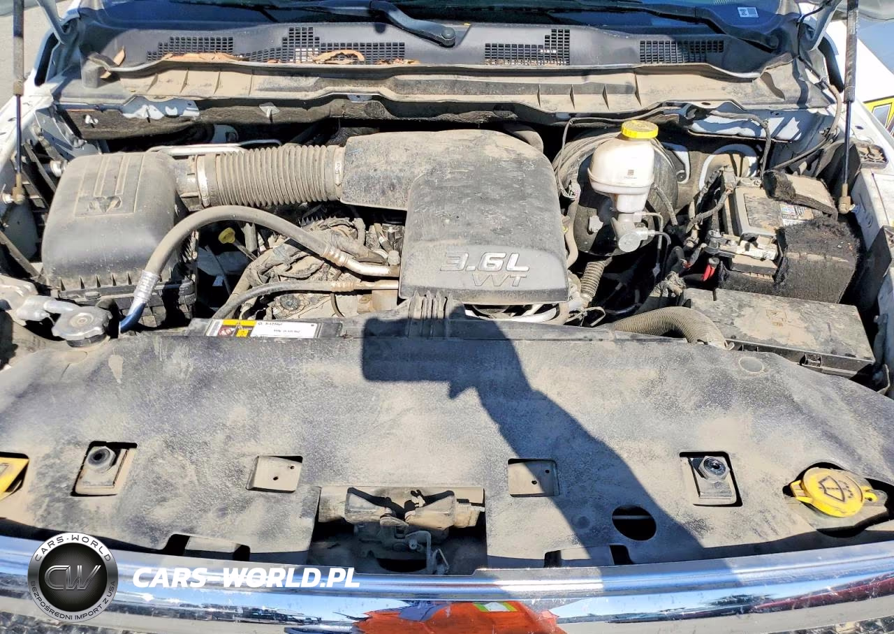 2022 Ram 1500 Classic Tradesman VIN:3C6RR6KG9NG284104 - 11