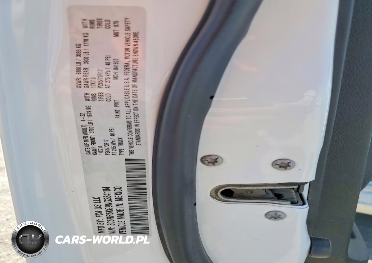 2022 Ram 1500 Classic Tradesman VIN:3C6RR6KG9NG284104 - 12