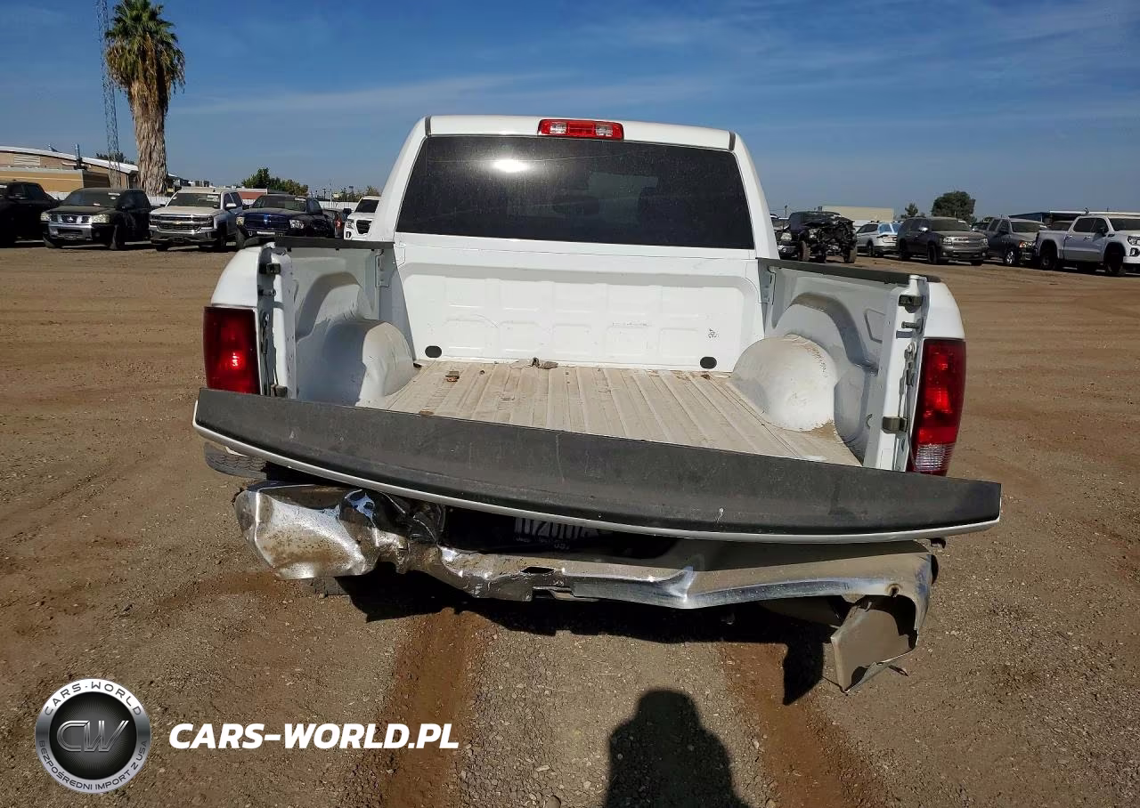 2022 Ram 1500 Classic Tradesman VIN:3C6RR6KG9NG284104 - 6