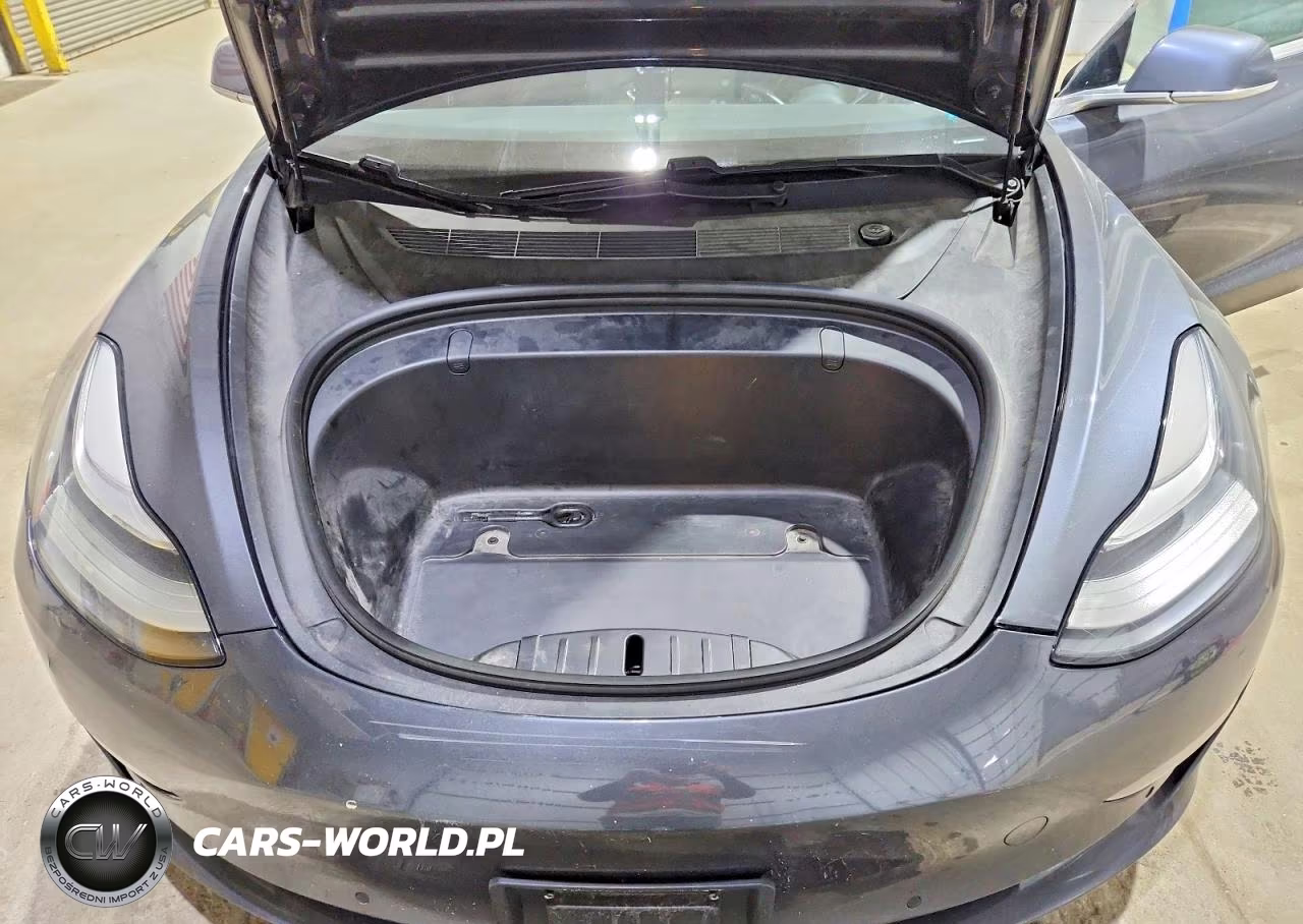 2019 Tesla Model 3 VIN:5YJ3E1EB9KF469641 - 11