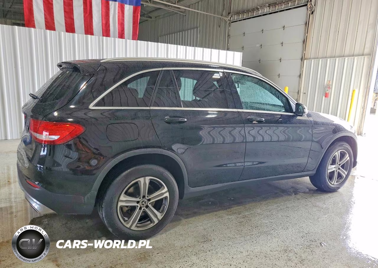 2018 Mercedes-Benz Glc 300 VIN:WDC0G4JB7JV038147 - 3