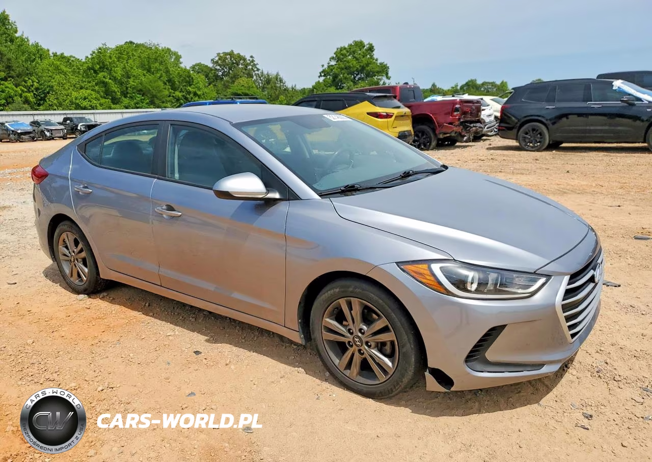 2017 Hyundai Elantra Se VIN:5NPD84LF4HH065305 - 4
