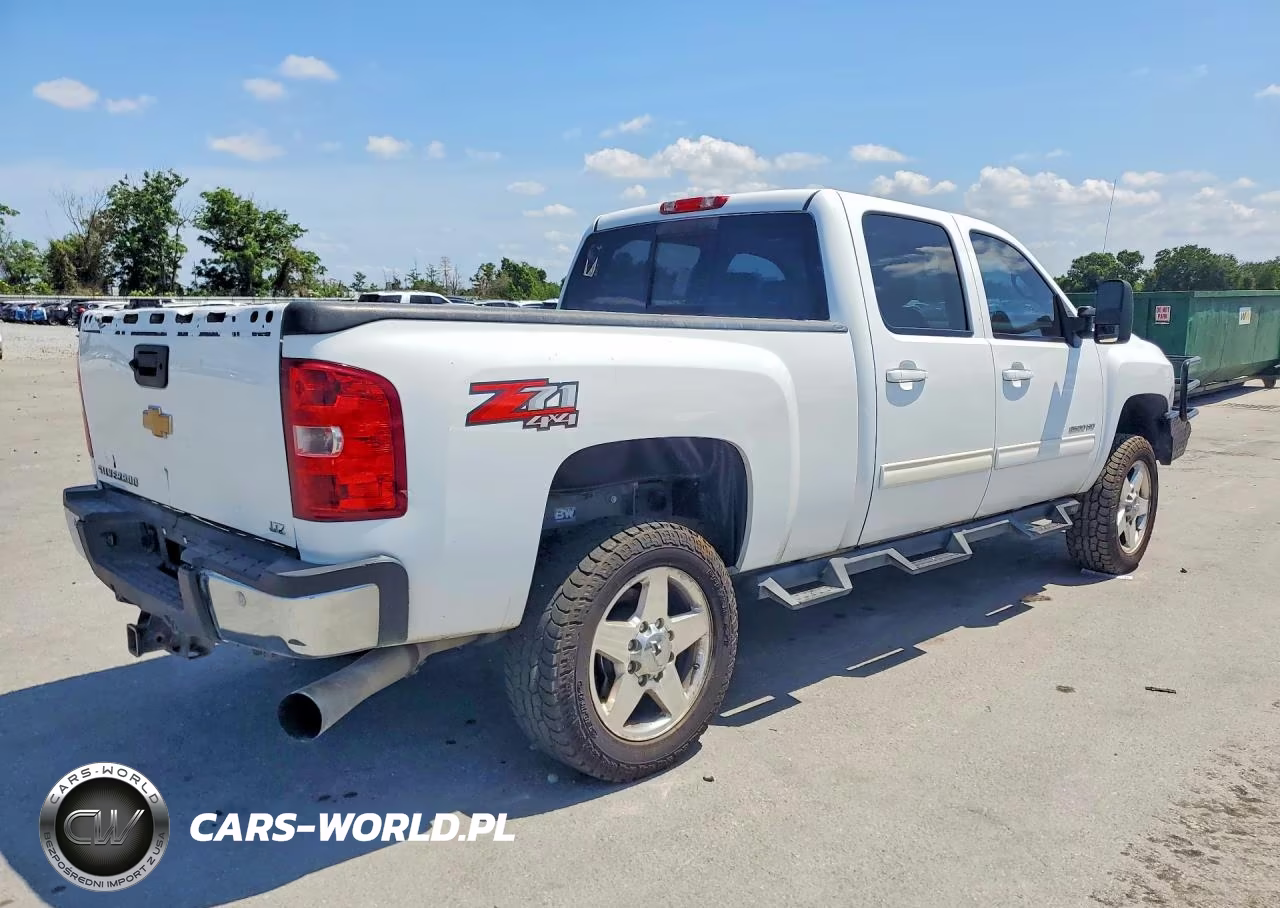 2014 Chevrolet Silverado K2500 Heavy Duty Ltz VIN:1GC1KYE83EF182390 - 3