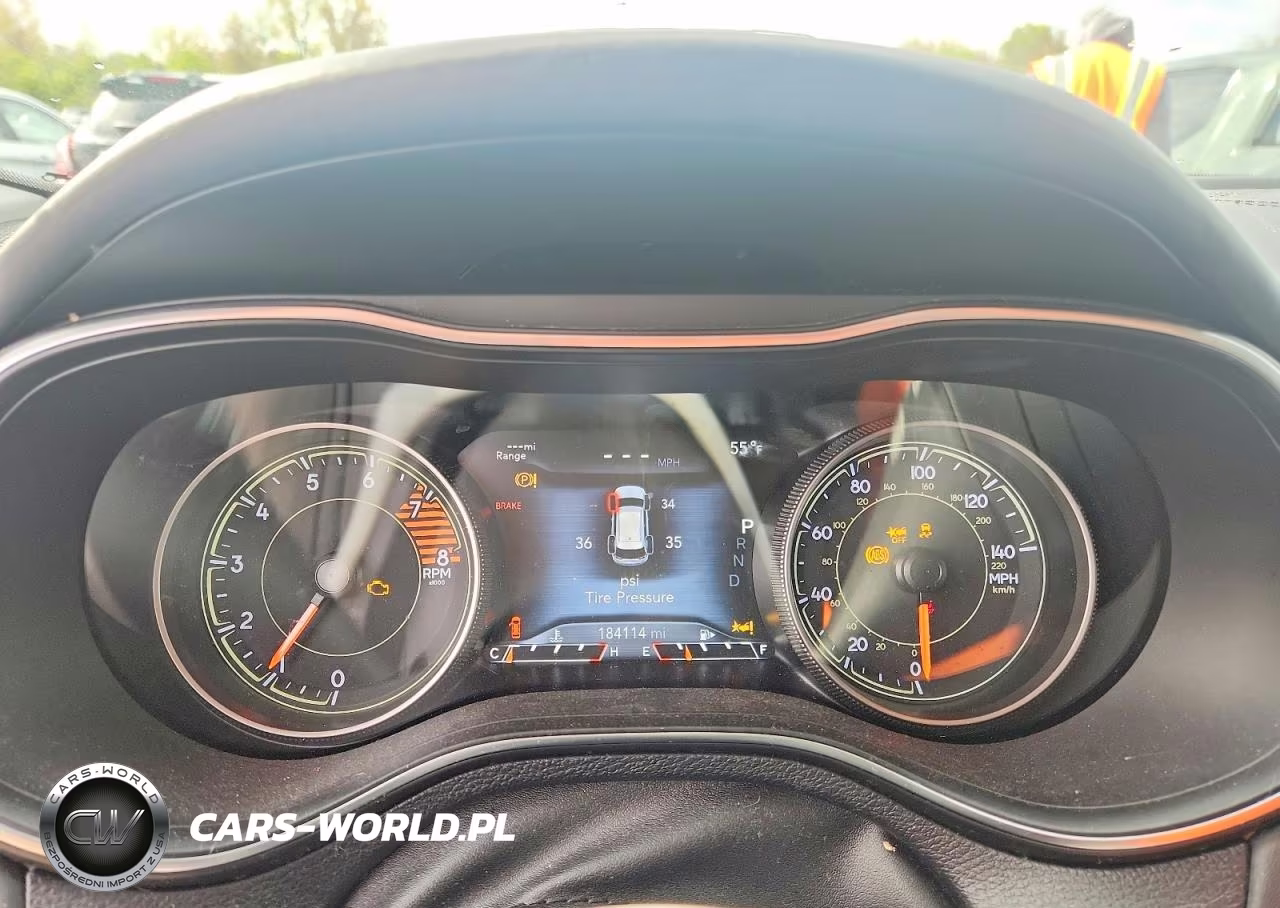 2019 Jeep Cherokee Overland VIN:1C4PJMJX0KD225433 - 9