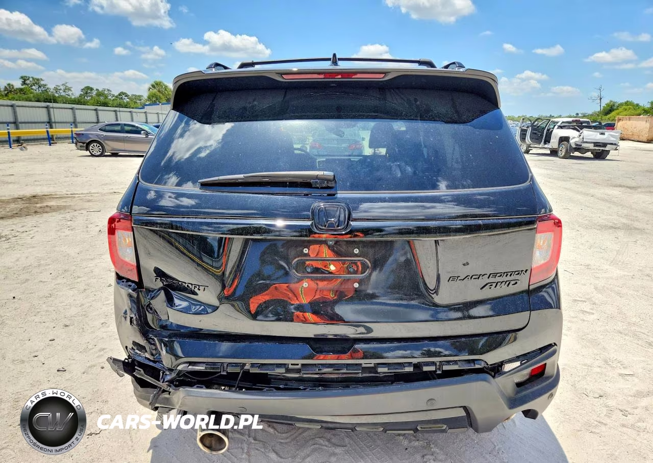 2024 Honda Passport Black Edition VIN:5FNYF8H82RB016323 - 6
