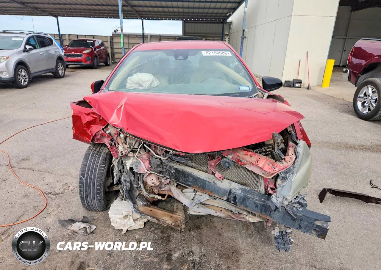 2018 Toyota Corolla Le VIN:2T1BURHE6JC102654 - 5