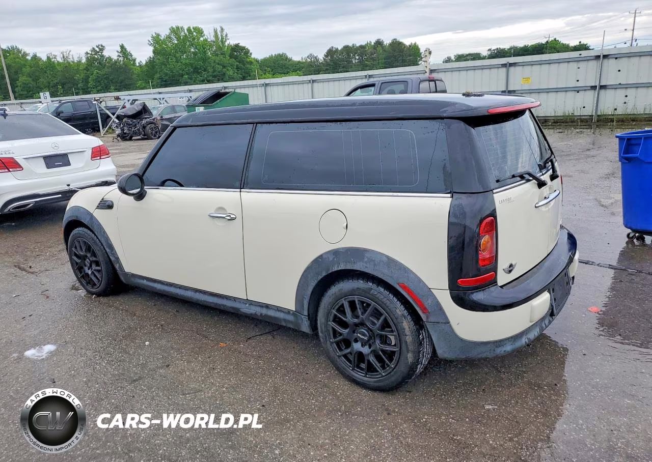 2009 Mini Cooper Clubman VIN:WMWML33579TP97695 - 2