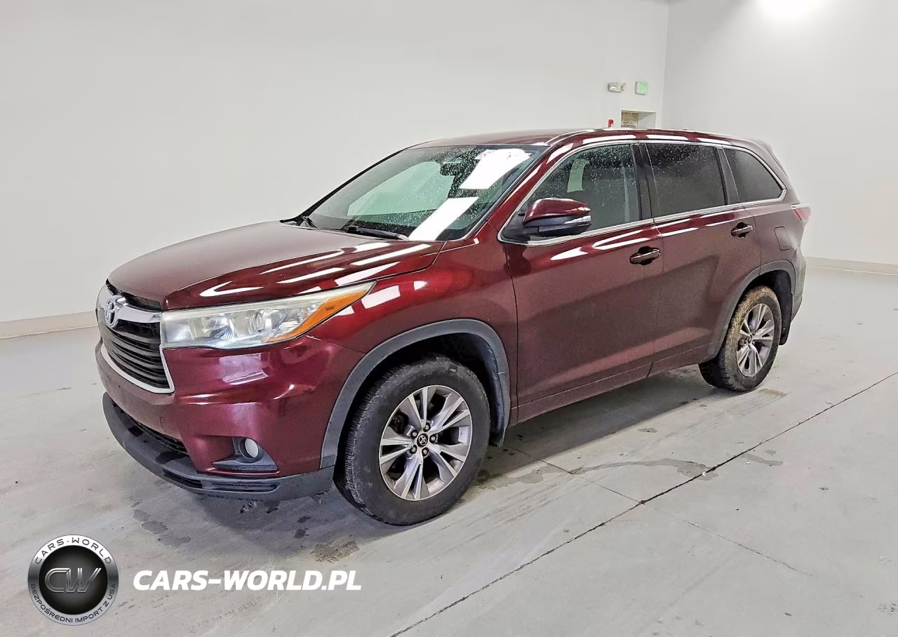 2016 Toyota Highlander Le Plus – zdjęcie 1 z 13