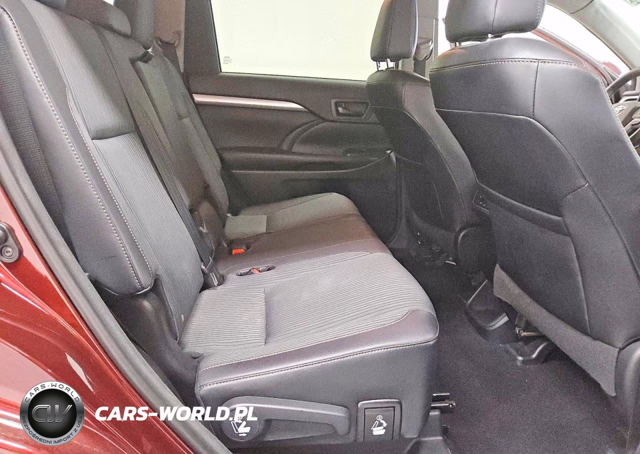2016 Toyota Highlander Le Plus VIN:5TDBKRFH7GS264716 - 10