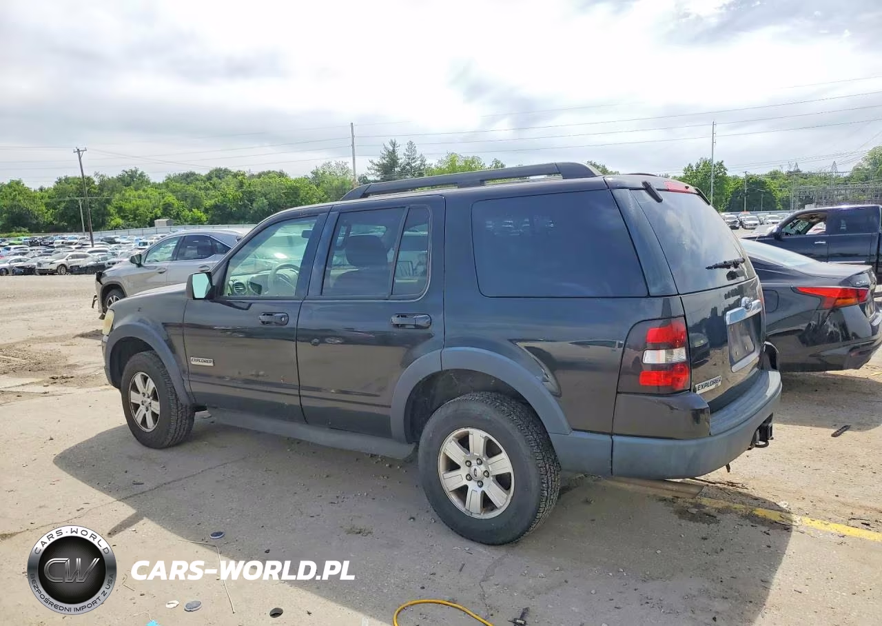 2007 Ford Explorer Xlt VIN:1FMEU73EX7UA52695 - 2