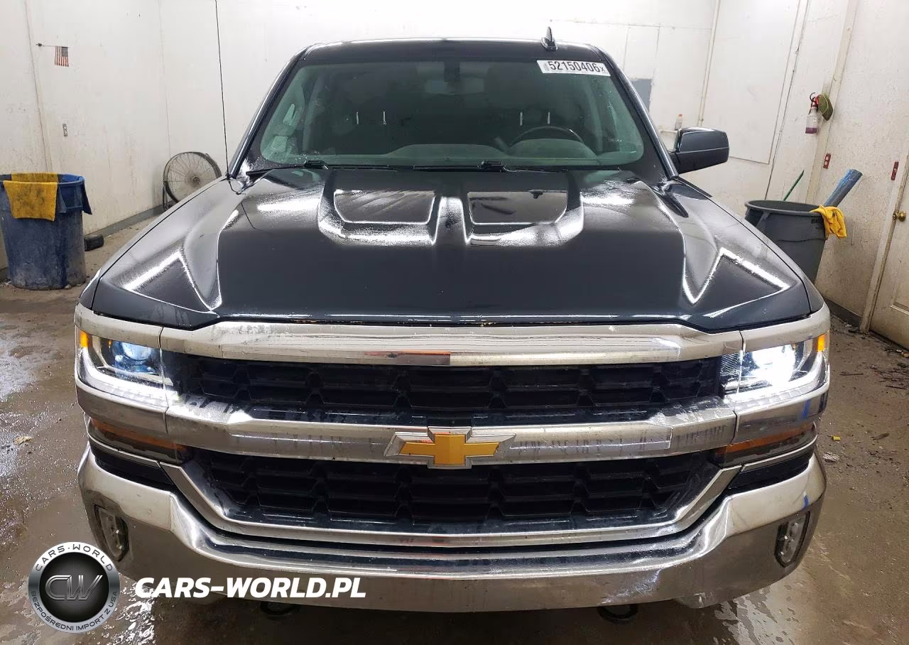 2018 Chevrolet Silverado K1500 Lt VIN:3GCUKREC5JG275069 - 5