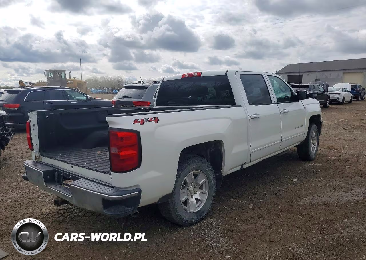 CHEVROLET SILVERADO VIN:1GCUKREC5JF248083 - 3