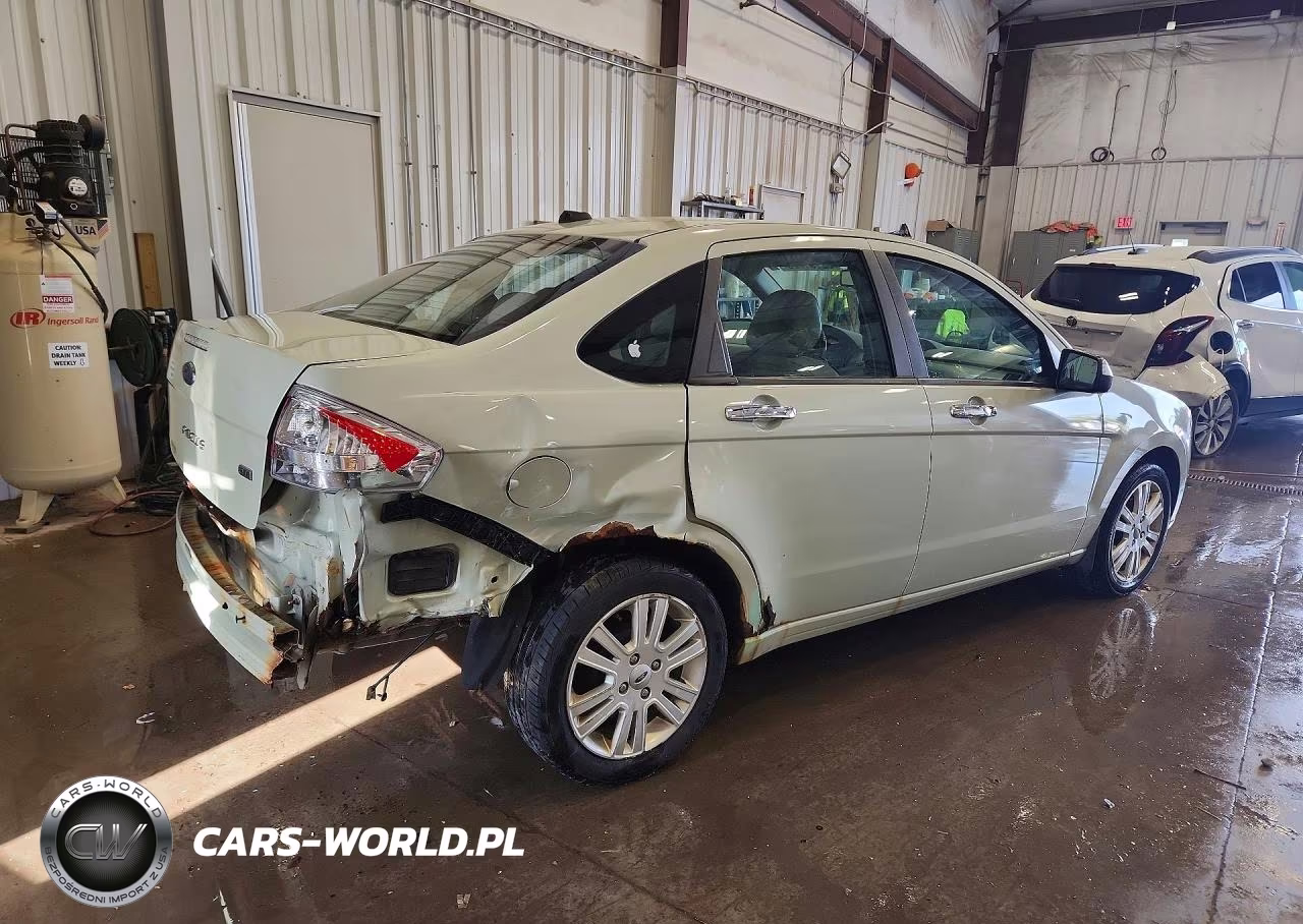 2010 Ford Focus Sel VIN:1FAHP3HN2AW295252 - 3