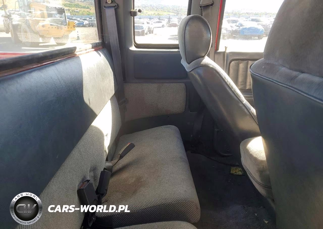 1993 Dodge Dakota VIN:1B7GG23X2PS121383 - 10
