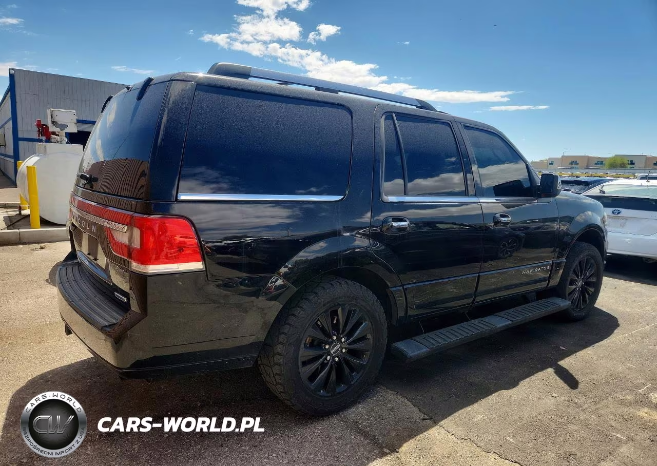 2016 Lincoln Navigator Select VIN:5LMJJ2HT3GEL09429 - 3