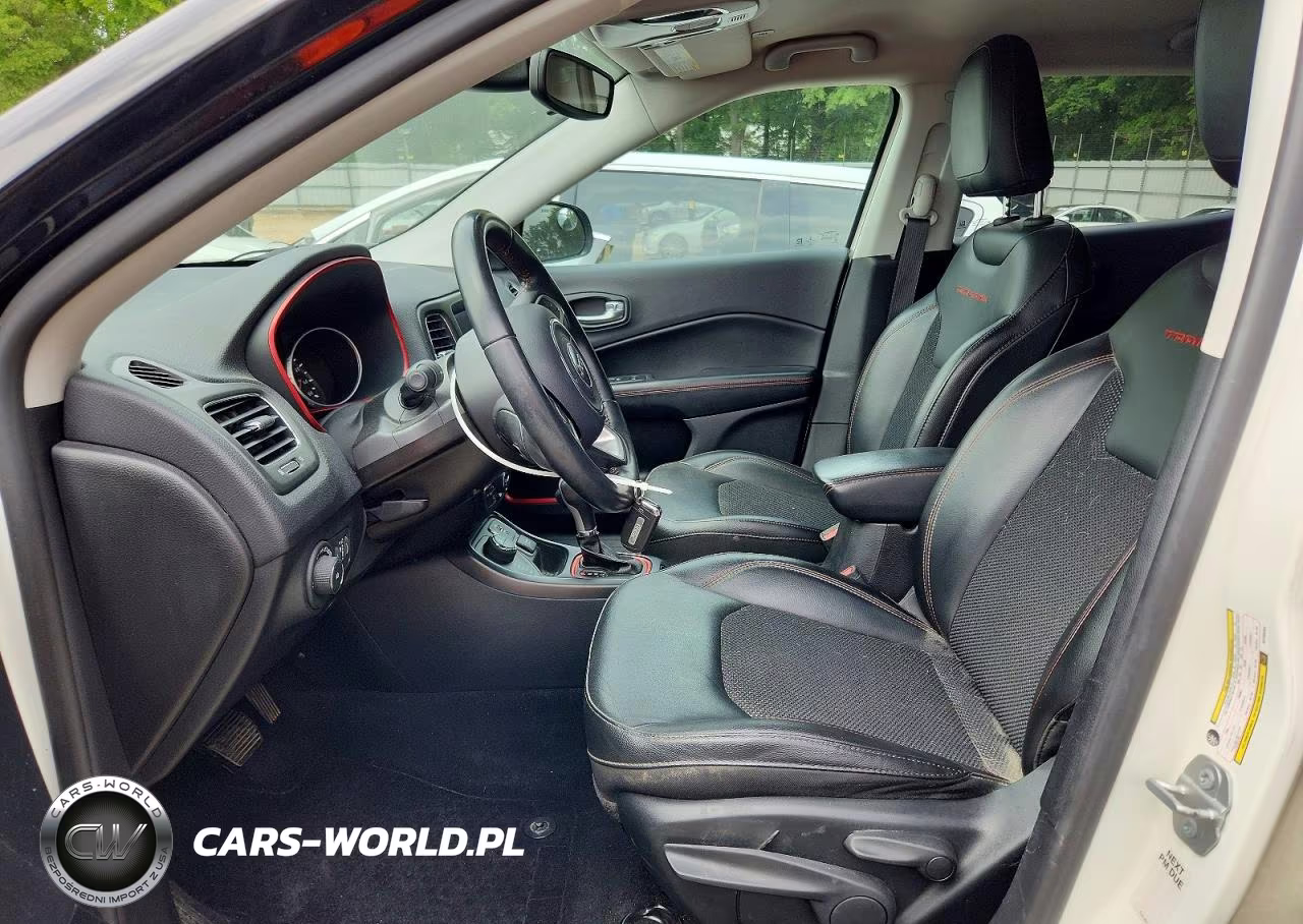 2019 Jeep Compass Trailhawk VIN:3C4NJDDB3KT723191 - 7