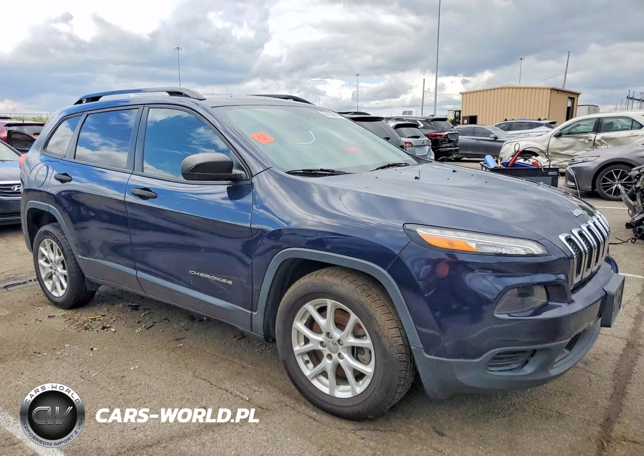 2016 Jeep Cherokee Sport VIN:1C4PJLABXGW207306 - 4