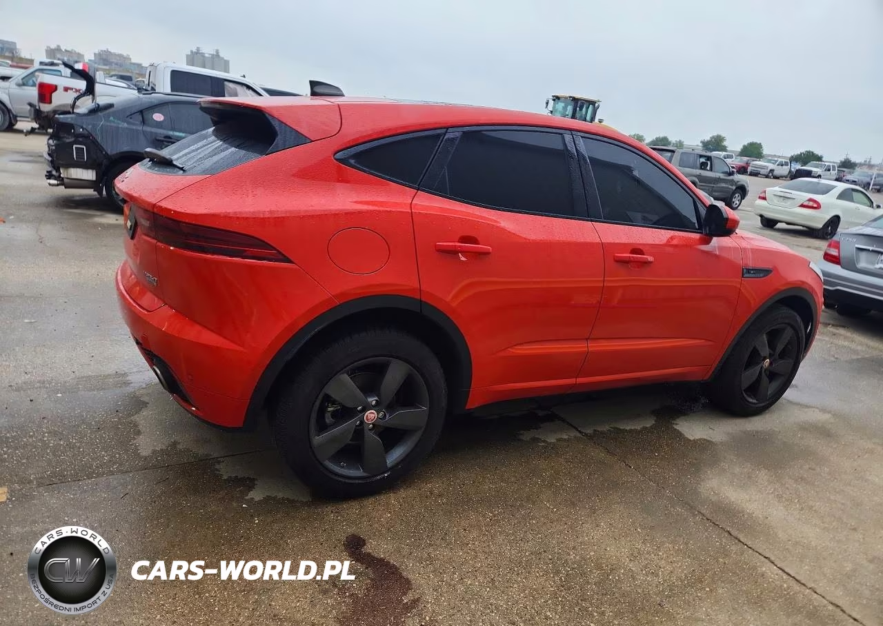 2020 Jaguar E-Pace Checkered Flag VIN:SADF12FX2L1Z90143 - 3