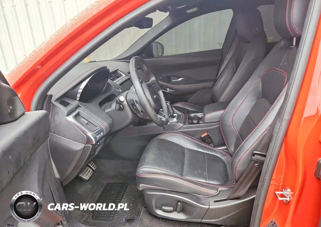 2020 Jaguar E-Pace Checkered Flag VIN:SADF12FX2L1Z90143 - 7