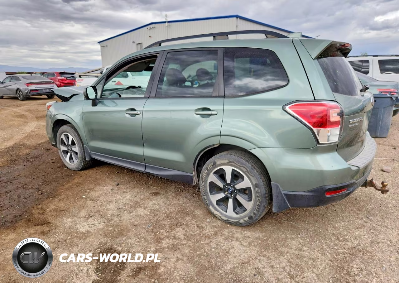 2018 Subaru Forester 2.5I Premium VIN:JF2SJAEC6JH418579 - 2