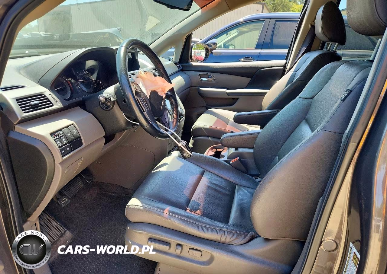 2014 Honda Odyssey Touring VIN:5FNRL5H90EB070122 - 7