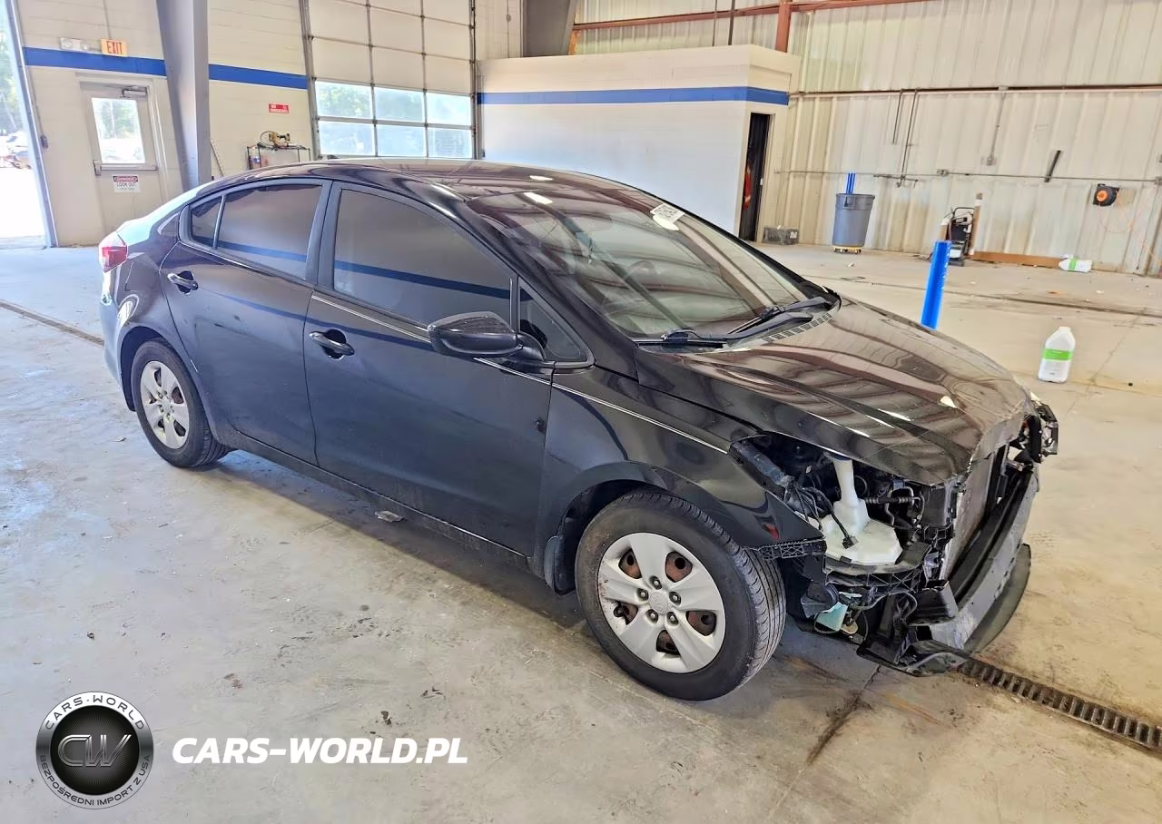2017 Kia Forte Lx VIN:3KPFK4A72HE129495 - 4