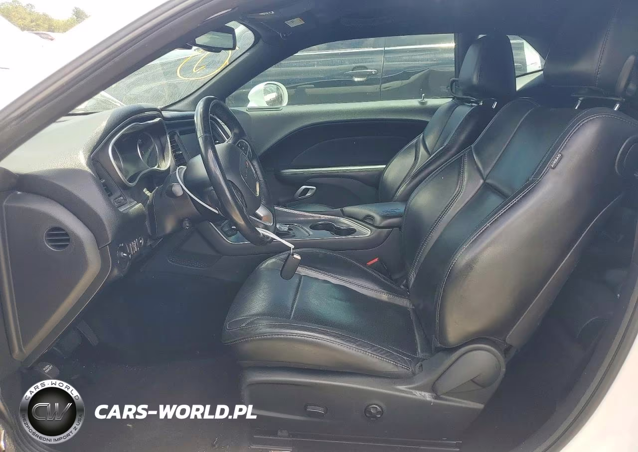 2018 Dodge Challenger Sxt VIN:2C3CDZAG1JH331334 - 7